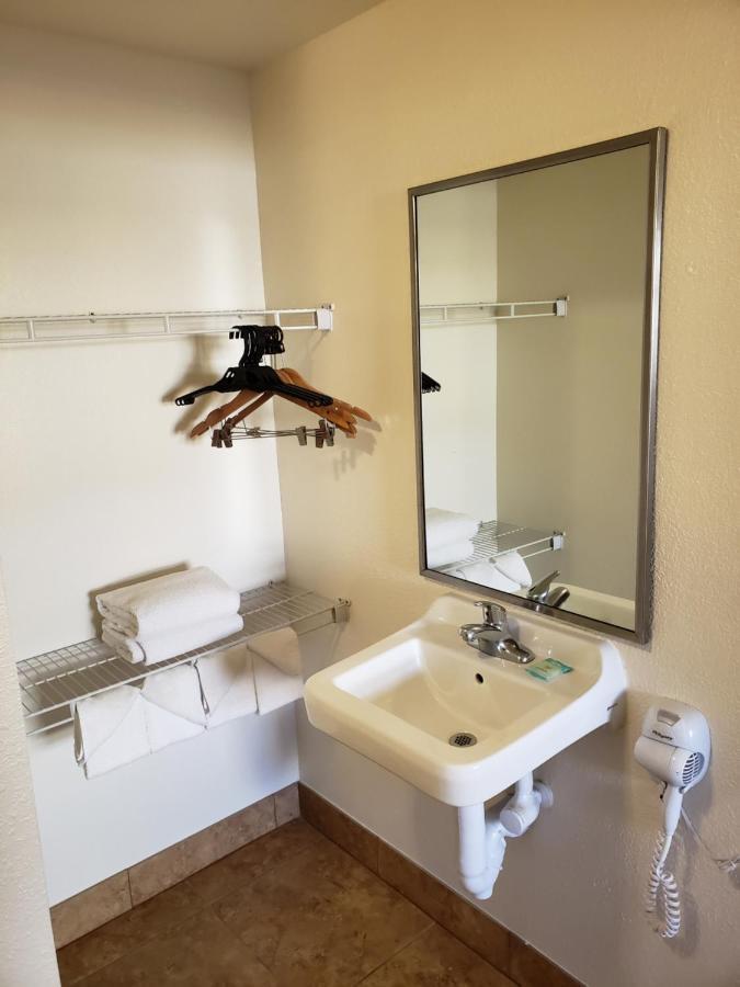 Oceanfront Inn And Suites - Ormond Ormond Beach Exteriör bild